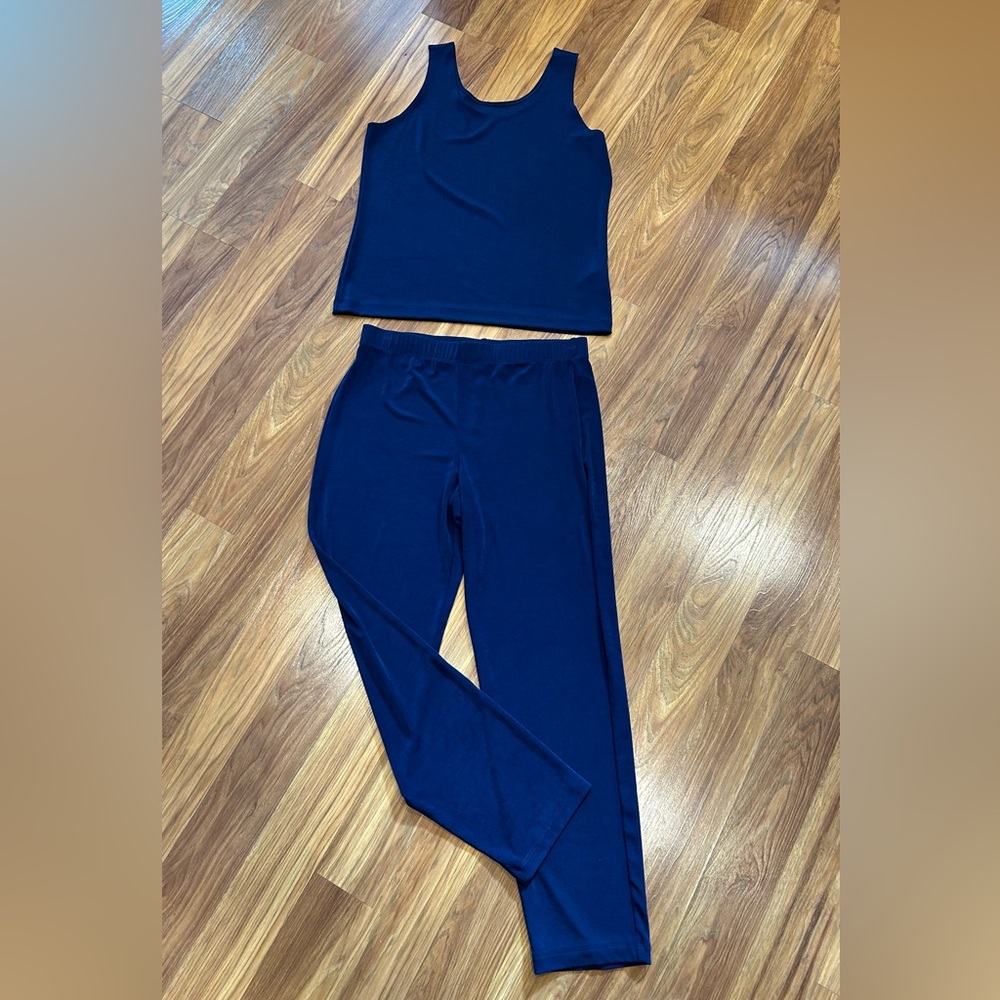 Chico’s Travelers Navy Pants and Tank Set